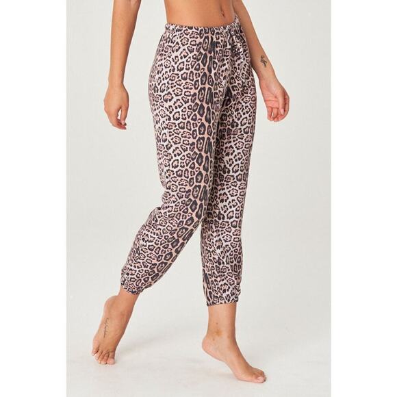 onzie kids animal print jogger sweatpants M/L - Picture 1 of 4
